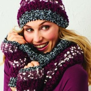 Charlie Paige Winter Set Hat and Infinity Scarf